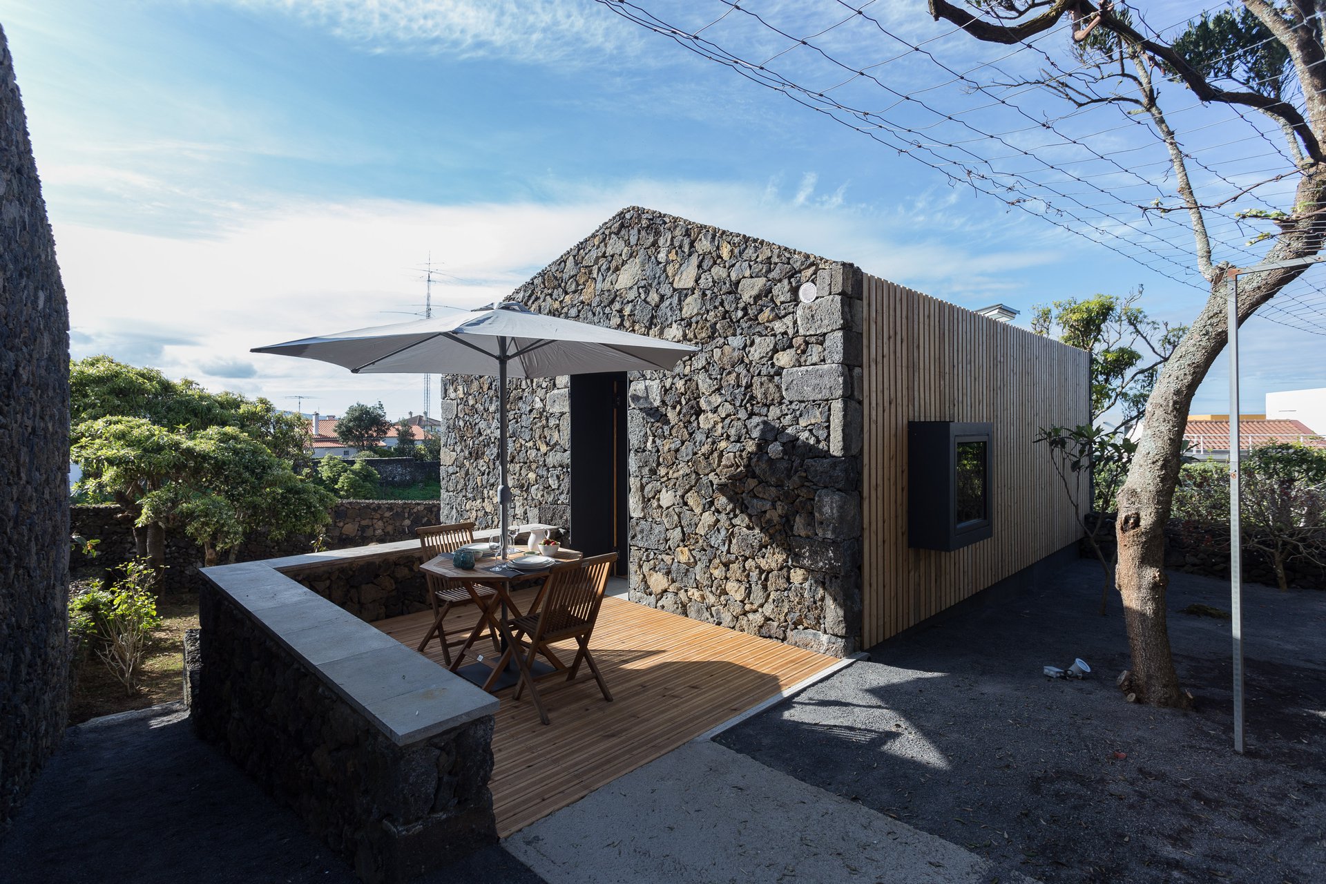 <p>Luxuriate in reinvented Azorean architecture and natural landscapes</p>

